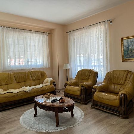 Era'S Apartment تيرانا المظهر الخارجي الصورة